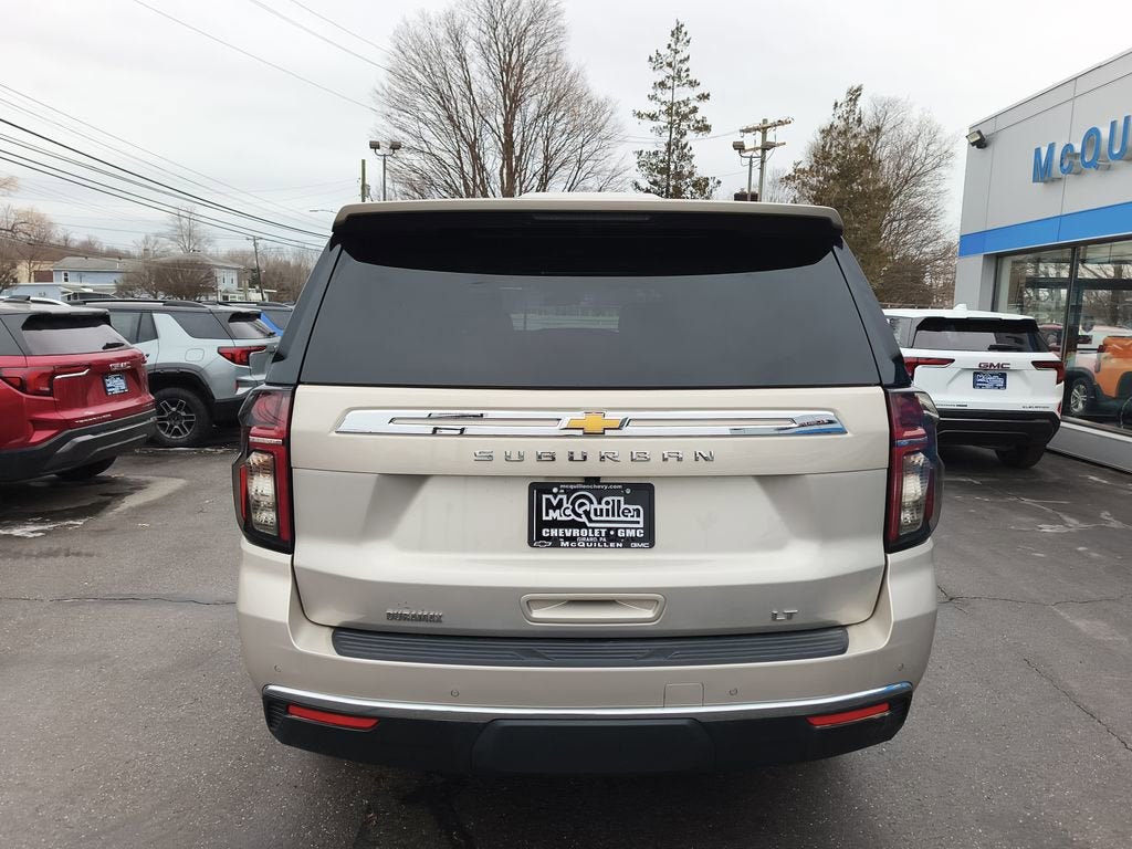 2022 Chevrolet Suburban — detail view