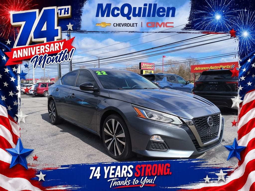 2022 Nissan Altima SR Intelligent AWD in Gray — front three-quarter view
