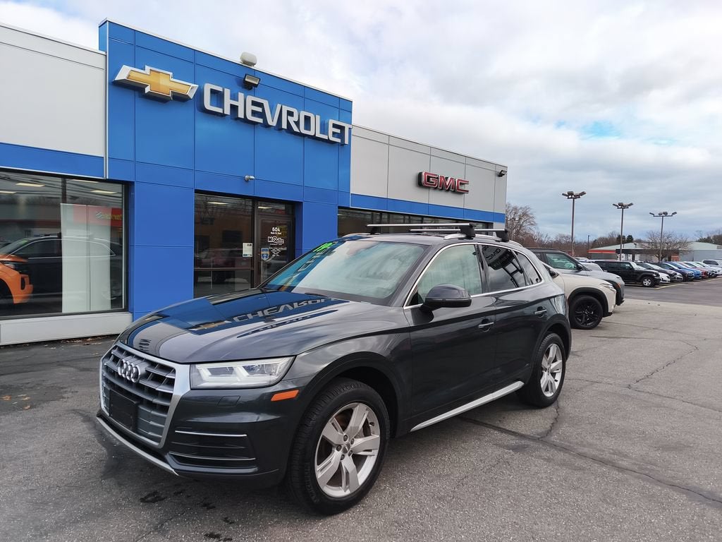 2019 Audi Q5 — side profile view